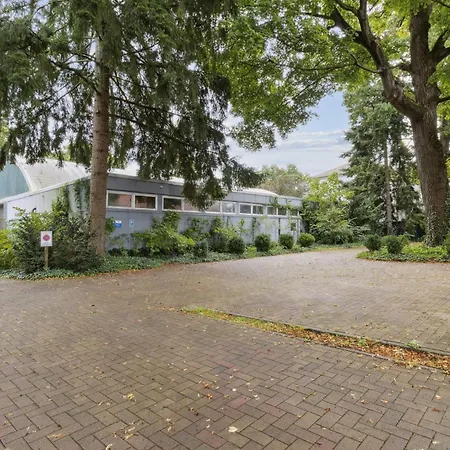 アパート Alpin 2 Gransee